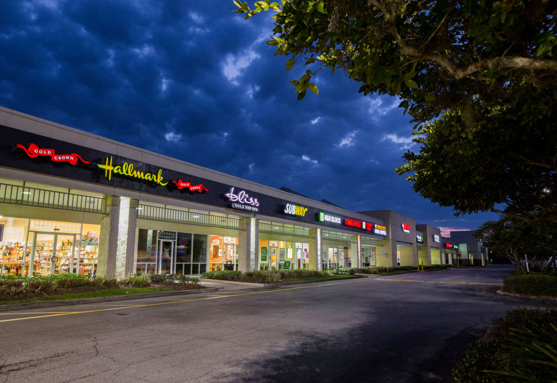 Kite Realty Hunter's Creek Promenade