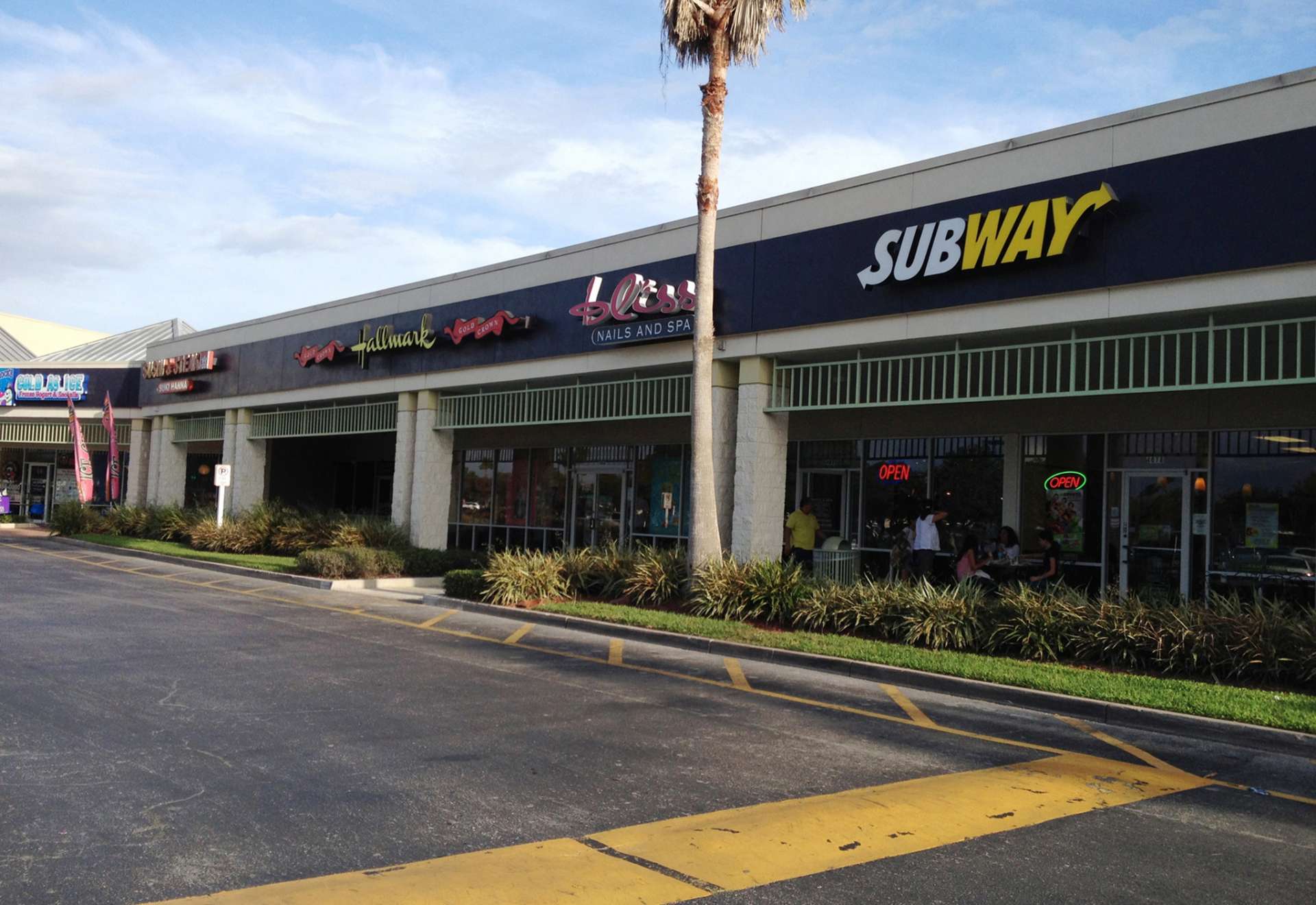 Kite Realty Hunter's Creek Promenade