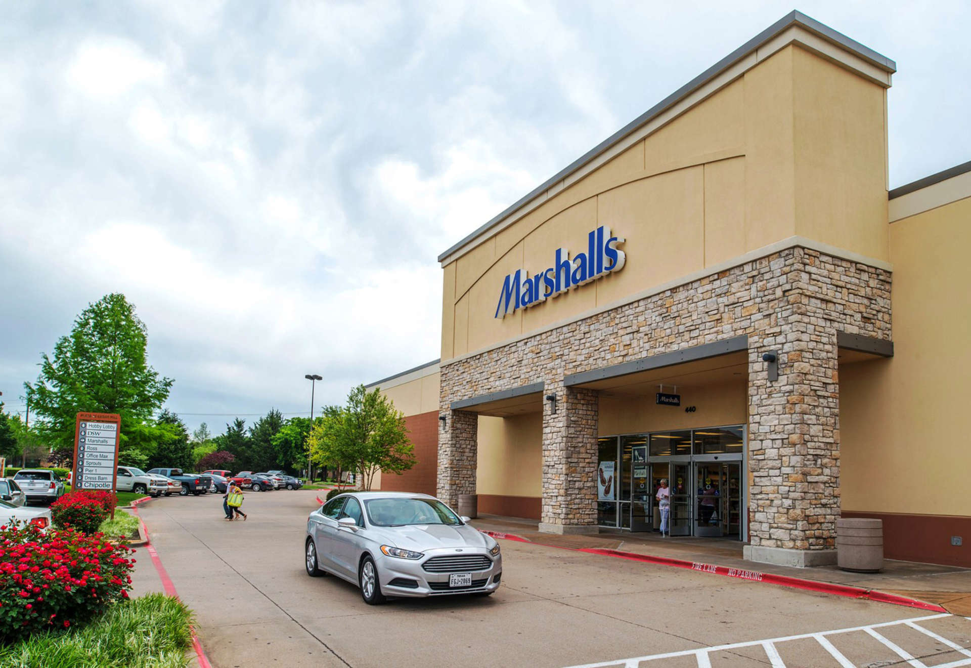 Kite Realty Plaza at Cedar Hill